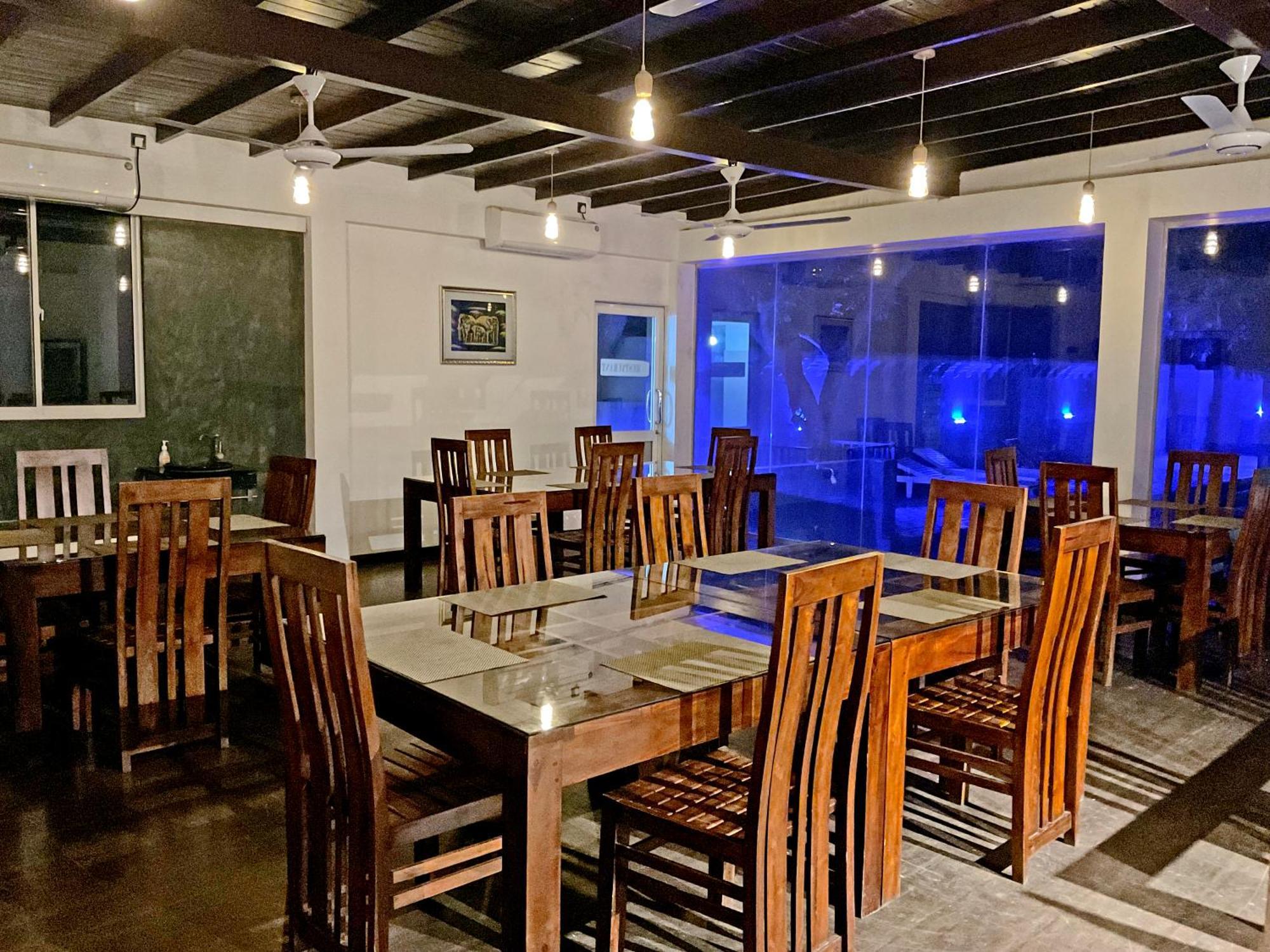 Grand Detagamuwa Hotel Kataragama Buitenkant foto