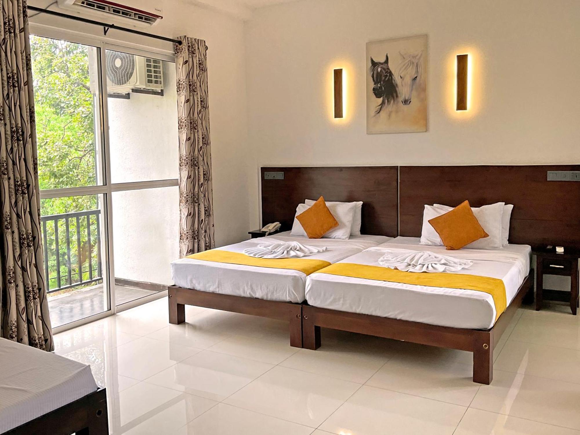 Grand Detagamuwa Hotel Kataragama Buitenkant foto