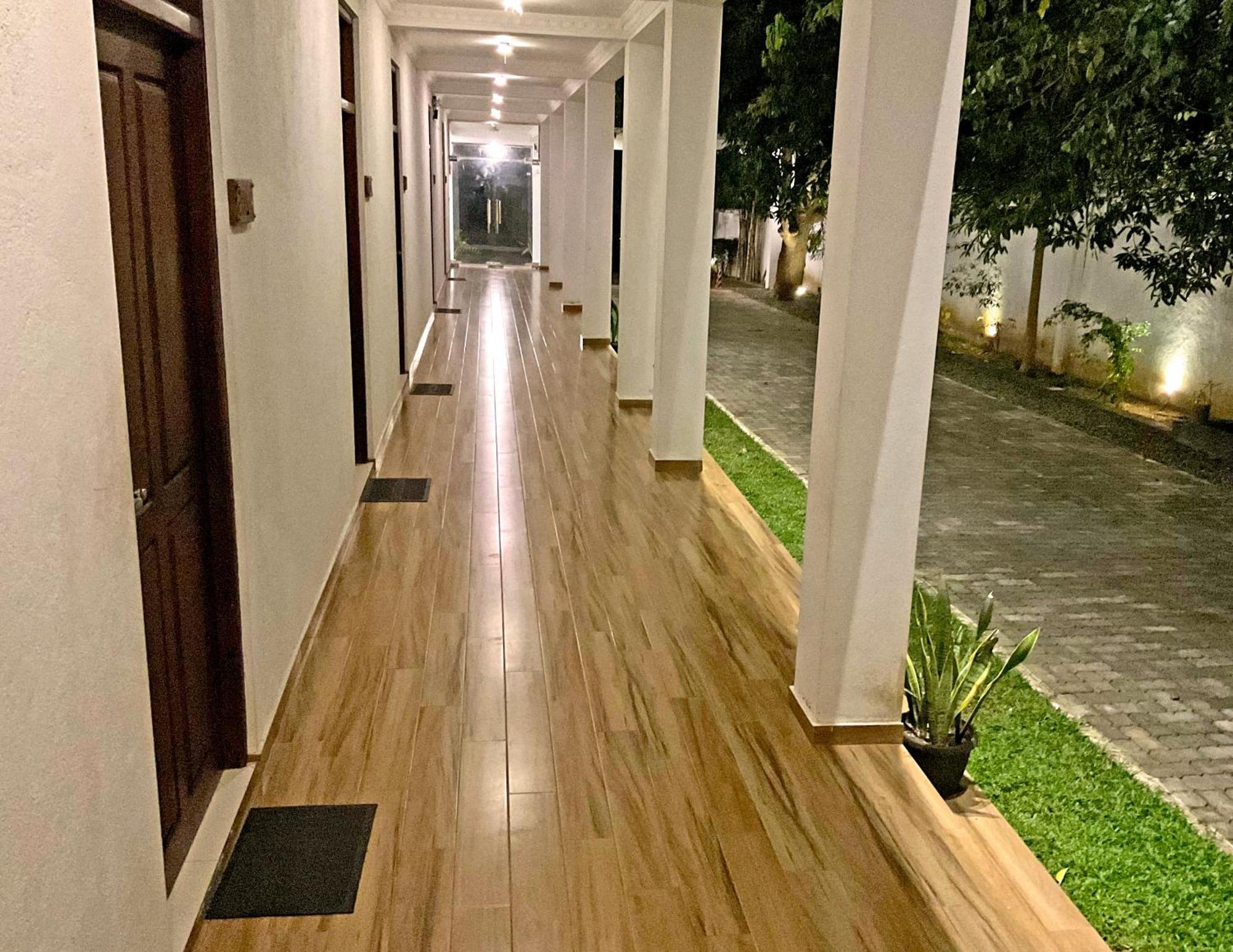 Grand Detagamuwa Hotel Kataragama Buitenkant foto